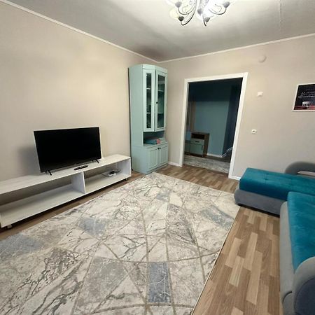 Lux Home На Берегу Ульбы Ustʼ-Kamenogorsk Екстериор снимка